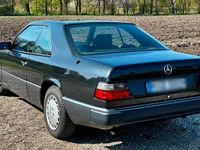 Second-hand Mercedes E320 1993 Negru Coupe