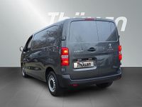 Gebraucht Peugeot Expert 144 PS (105 kW) 2022 Grau Van