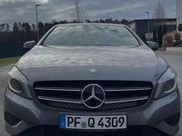 Gebraucht Mercedes 180 Edition 122 PS (89 kW) 2014 Limousine