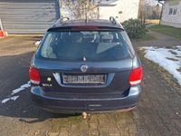 Gebraucht VW Golf VI Trendline 102 PS (75 kW) 2009 Blau Kleinwagen