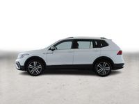 Gebraucht VW Tiguan Allspace Elegance 200 PS (147 kW) 2023 Weiß SUV