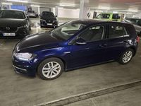 Gebraucht VW Golf VII Highline 131 PS (96 kW) 2017 Blau Kleinwagen