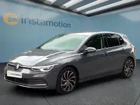 Gebraucht VW Golf VIII 150 PS (110 kW) 2022 Grau Kleinwagen