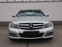 Gebraucht Mercedes C180 156 PS (114 kW) 2011 Silber Coupé