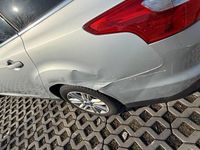 Gebraucht Ford Focus 140 PS (102 kW) 2014 Grau Kombi