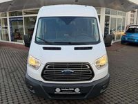 Gebraucht Ford Transit Trend 131 PS (96 kW) 2018 Frostweiã Kombi