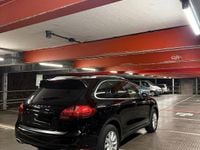 Gebraucht Porsche Cayenne 240 PS (176 kW) 2011 Schwarz SUV