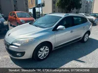 Gebraucht Renault Mégane GrandTour Expression 110 PS (80 kW) 2012 Platingrau Kombi