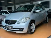 Gebraucht Mercedes A160 95 PS (69 kW) 2011 Grau Limousine