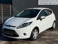 Gebraucht Ford Fiesta 82 PS (60 kW) 2012 Weiß Kleinwagen