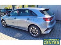 Neu Kia Ceed 140 PS (102 kW) 2025 Silber Kleinwagen