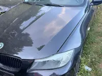 Gebraucht BMW 318 143 PS (105 kW) 2011 Schwarz Limousine