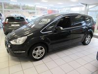 Gebraucht Ford S-MAX Titanium 200 PS (147 kW) 2012 Pantherschwarz Van / Kleinbus