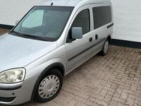 Gebraucht Opel Combo 101 PS (74 kW) 2009 Silber Van / Kleinbus