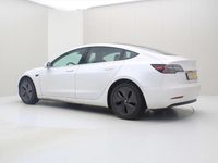 Gebraucht Tesla Model 3 Standard Range 225 kW (306 PS) 2020 Weiß Limousine