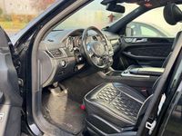 Gebraucht Mercedes ML350 258 PS (189 kW) 2014 Schwarz SUV
