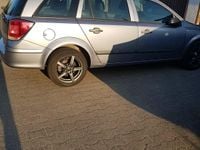 Gebraucht Opel Astra 116 PS (85 kW) 2009 Grau Kombi