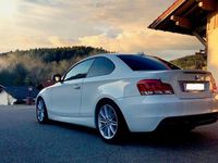 Gebraucht BMW 120 177 PS (130 kW) 2011 Weiß Kleinwagen