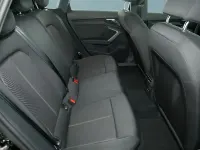 Gebraucht Audi A3 Sportback 116 PS (85 kW) 2025 Schwarz Kleinwagen