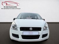 Gebraucht Suzuki Splash 65 PS (47 kW) 2013 Weiß Kleinwagen