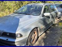 Second-hand BMW 523 170 CP (125 kW) 2000 Argintiu Break