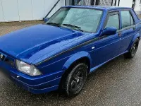 Gebraucht Alfa Romeo 75 200 PS (147 kW) 1990 Blau Limousine