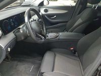 Gebraucht Mercedes E300 194 PS (142 kW) 2022 Schwarz Kombi