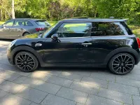 Gebraucht Mini Cooper S Sport 192 PS (141 kW) 2014 Schwarz Kleinwagen