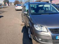 Gebraucht VW Touran 140 PS (102 kW) 2007 Silber Van / Kleinbus