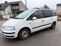 Gebraucht VW Sharan Trendline 140 PS (102 kW) 2009 Weiß Van / Kleinbus