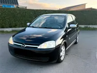 Second-hand Opel Corsa 58 CP (42 kW) 2003 Negru Hatchback