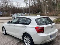 Gebraucht BMW 114 102 PS (75 kW) 2012 Weiß Kleinwagen
