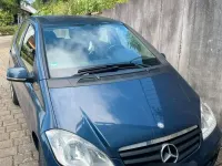 Gebraucht Mercedes A180 116 PS (85 kW) 2011 Blau Kleinwagen