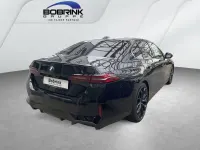 Gebraucht BMW 520 M Sport 197 PS (144 kW) 2024 Schwarz Limousine