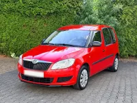 Gebraucht Skoda Roomster Plus Edition 75 PS (55 kW) 2011 Rot Van / Kleinbus