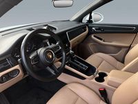 Gebraucht Porsche Macan 265 PS (194 kW) 2023 Carraraweißmetallic (metallic) SUV