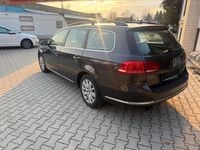 Second-hand VW Passat 160 CP (117 kW) 2011 Maro Break