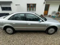 Używany Audi A4 101 KM (74 kW) 2000 Srebrny Sedan/Limuzyna
