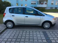 Gebraucht Mitsubishi Colt 95 PS (69 kW) 2010 Grau Kleinwagen