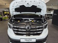 Neu Renault Trafic Evolution 150 PS (110 kW) 2025 Arktisweiß Van / Kleinbus