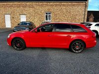 Gebraucht Audi A4 Attraction 170 PS (125 kW) 2012 Rot Kombi