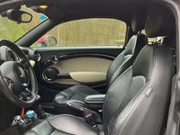 Gebraucht Mini Cooper 122 PS (89 kW) 2010 Schwarz Kleinwagen