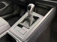 Gebraucht VW Golf VIII Life 110 PS (80 kW) 2024 Grau Limousine