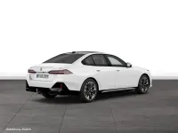 Gebraucht BMW 540 286 PS (210 kW) 2026 Weiß Limousine