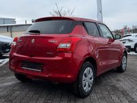 Gebraucht Suzuki Swift Comfort 90 PS (66 kW) 2018 Rot Kleinwagen