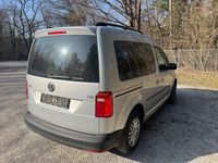 Gebraucht VW Caddy 102 PS (75 kW) 2017 Silber Van / Kleinbus