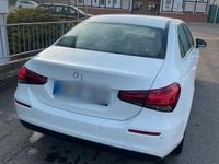 Gebraucht Mercedes A180 136 PS (100 kW) 2020 Weiß Limousine