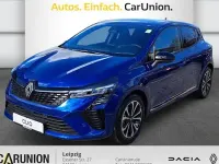 Neu Renault Clio V Techno 91 PS (66 kW) 2025 Blau Limousine