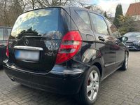 Gebraucht Mercedes A180 106 PS (77 kW) 2004 Andere farben Kleinwagen