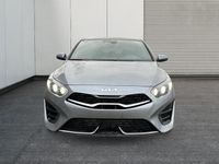Gebraucht Kia ProCeed 140 PS (102 kW) 2024 (pentametal metallic/grau) Kleinwagen